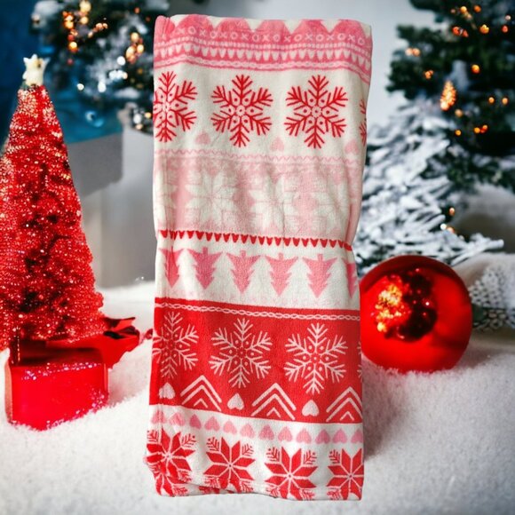 NWT - 🎄Betsey Johnson Christmas Ultra Soft Plush Throw - Sz 50” x 60”🎄 - Picture 3 of 6